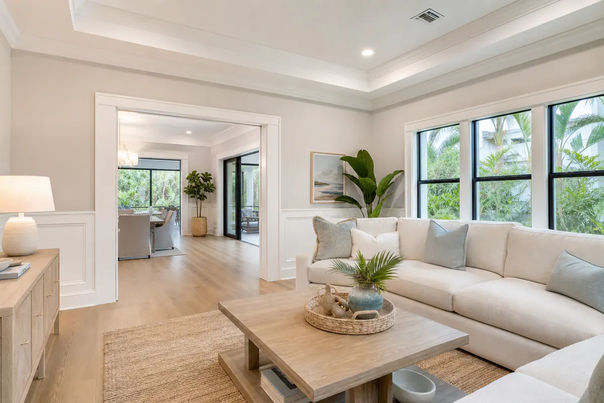Finish Carpentry in Venice and Southwest Florida